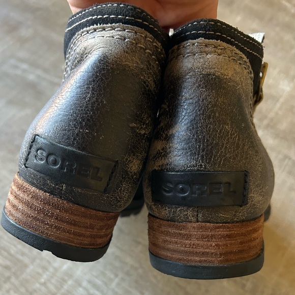 Sorel Black Major Low Boots Women's Size 8 NL2161-010 Bootie Distressed Leather - Picture 8 of 13